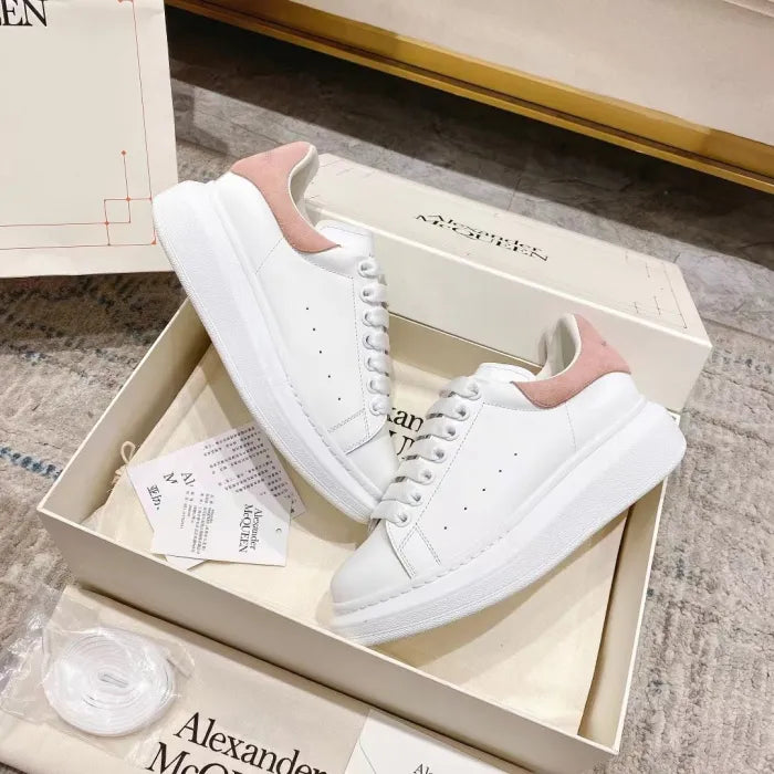 A - SNEAKERS