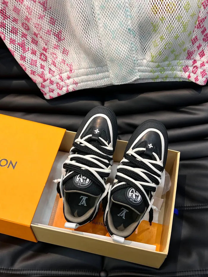 LOUIS V - SNEAKERS
