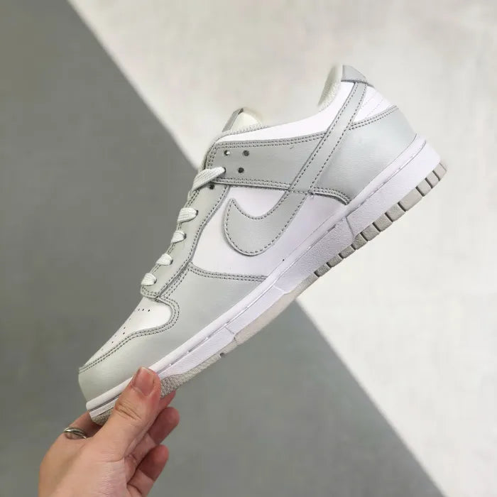 N - SNEAKERS