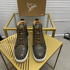 A - SNEAKERS