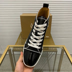 C - SNEAKERS