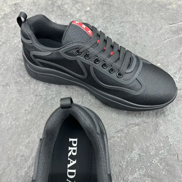 P - SNEAKERS