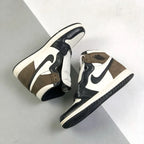 N - SNEAKERS