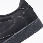 N - SNEAKERS