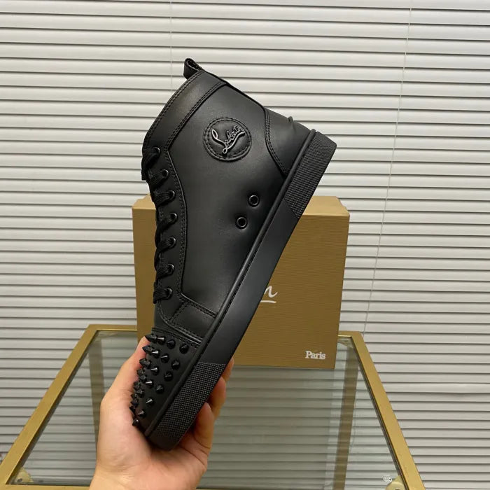 A - SNEAKERS