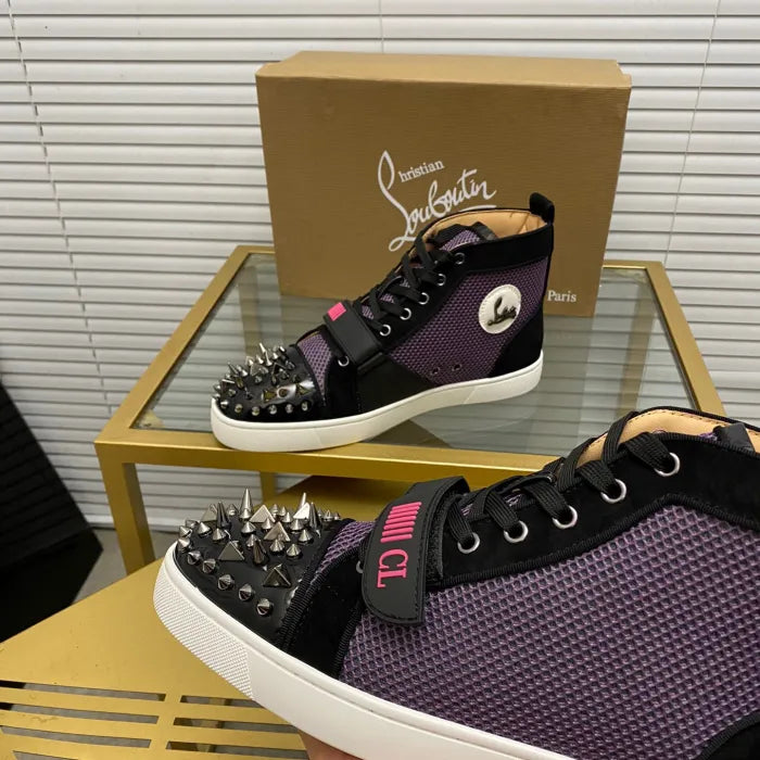 A - SNEAKERS
