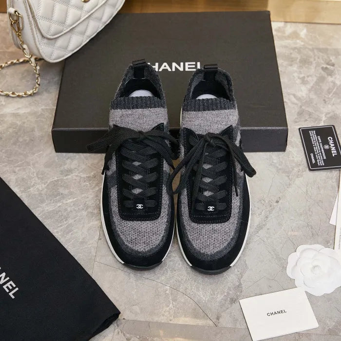 C - SNEAKERS