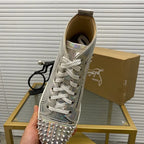 A - SNEAKERS