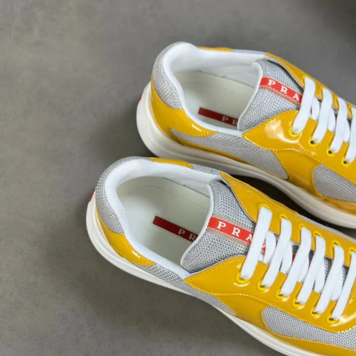 P - SNEAKERS