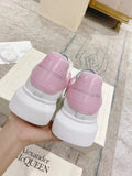 A - SNEAKERS
