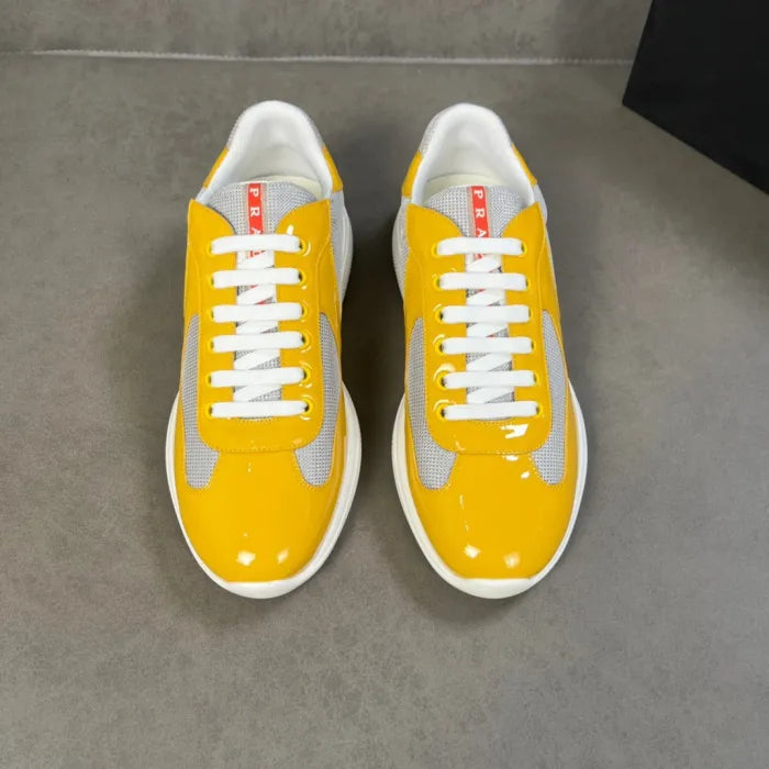 P - SNEAKERS