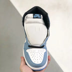 N - SNEAKERS
