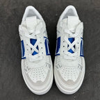 V - SNEAKERS