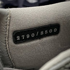 N - SNEAKERS