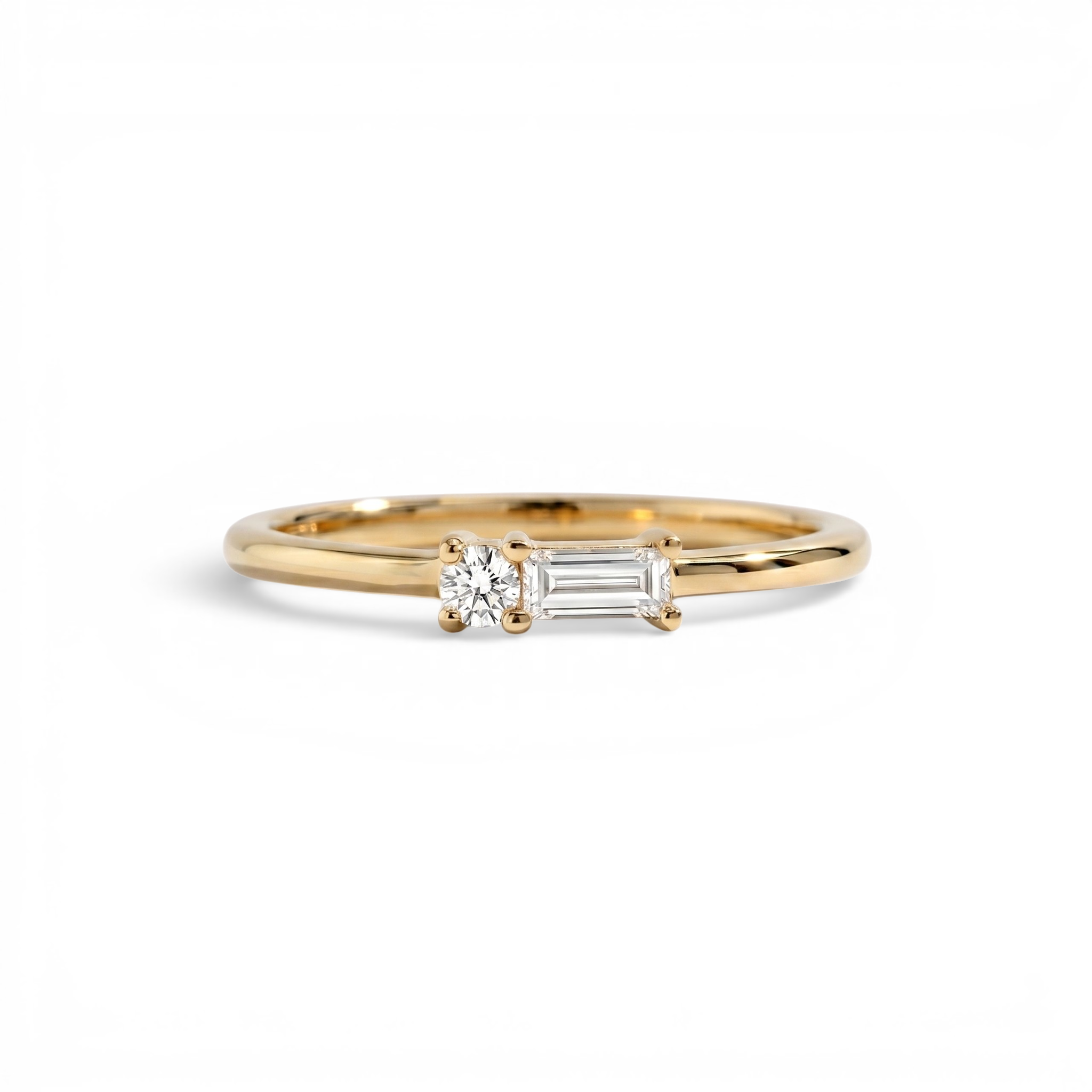 Dainty Baguette Ring