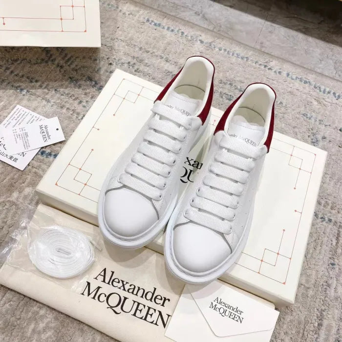 A - SNEAKERS