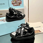 L - SNEAKERS