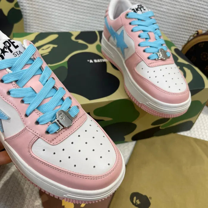 B - SNEAKERS