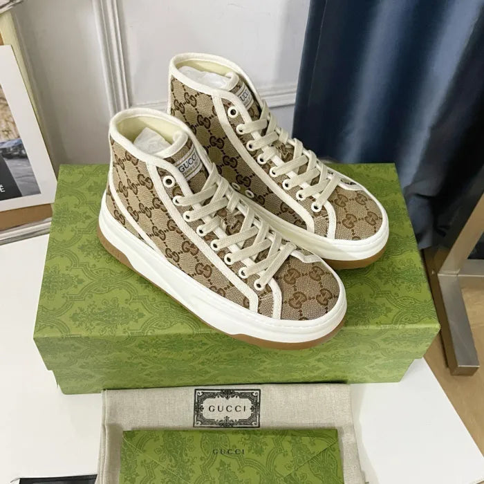 G - SNEAKERS
