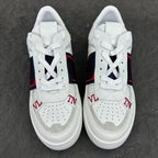 V - SNEAKERS