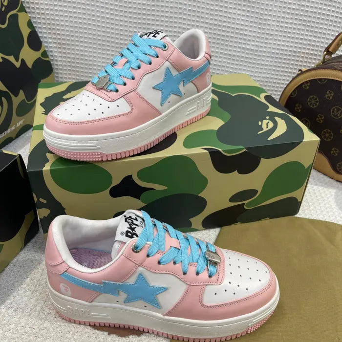 B - SNEAKERS