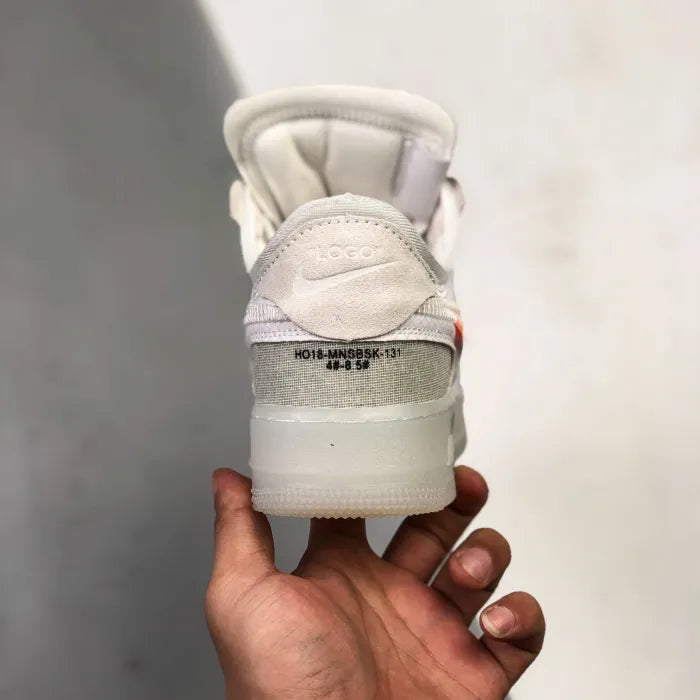 N - SNEAKERS