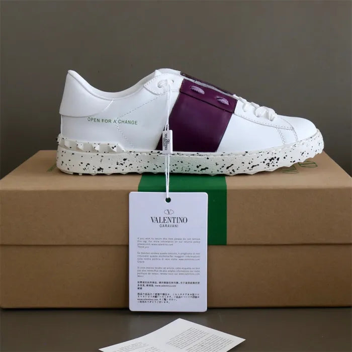 V - SNEAKERS