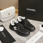 C - SNEAKERS
