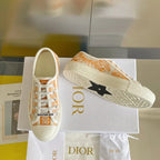 D - SNEAKERS