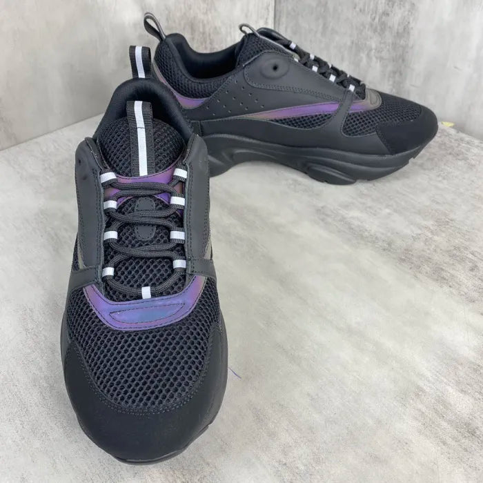 D - SNEAKERS