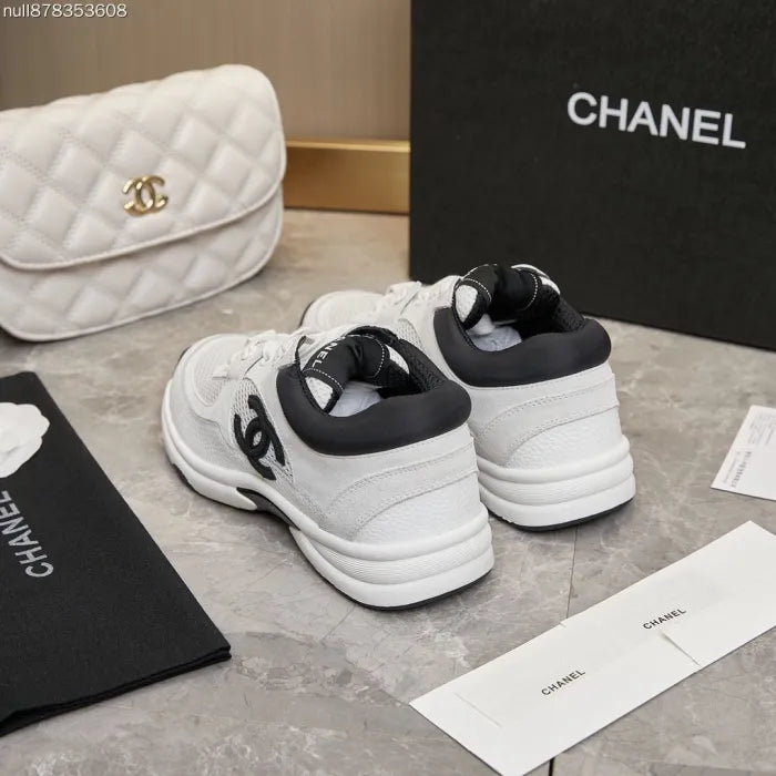 C - SNEAKERS